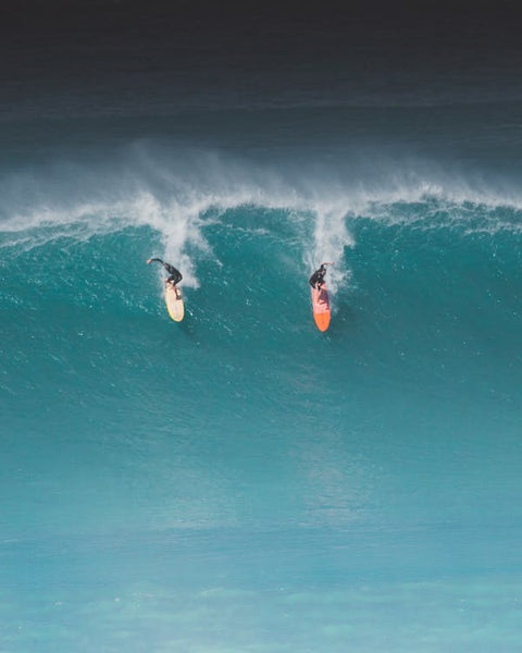 Big Wave surfing