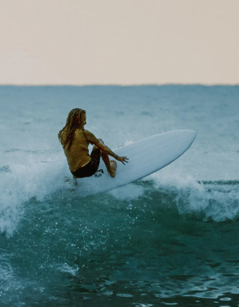 Rob Machado Sunday Surfboard in Thunderbolt red construction