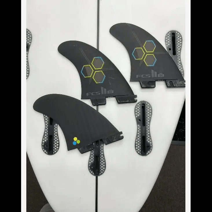 FCS II CI UPRIGHT FIN 3-Fin PC Large Reactor Template Black Color - SHOP SURF ACC. - [Surfboards Surf Shop and Clothing Boutique Honolulu]